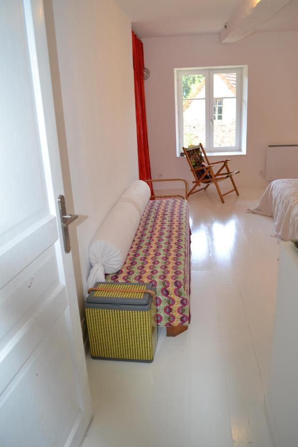 Chambre privative et originale, à 20 mn de Cluny Trivy Exterior foto